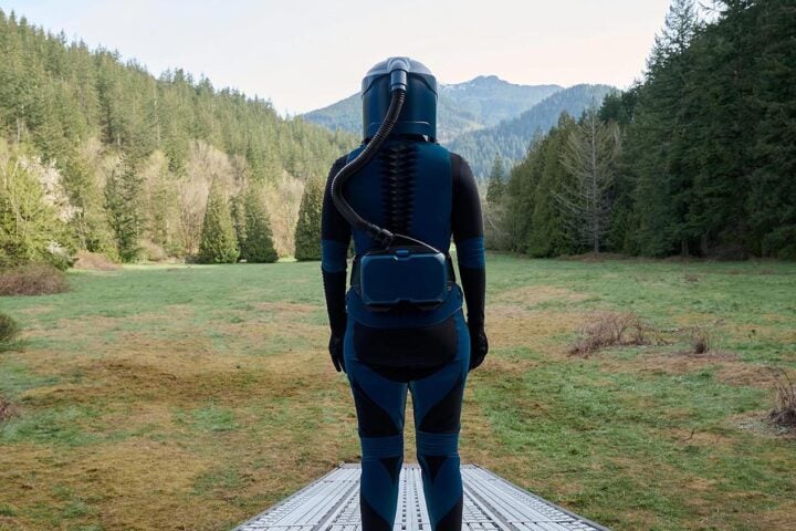 ‘In the Blink of an Eye’ Review: Andrew Stanton’s Maudlin, Centuries-Spanning Sci-Fi Drama