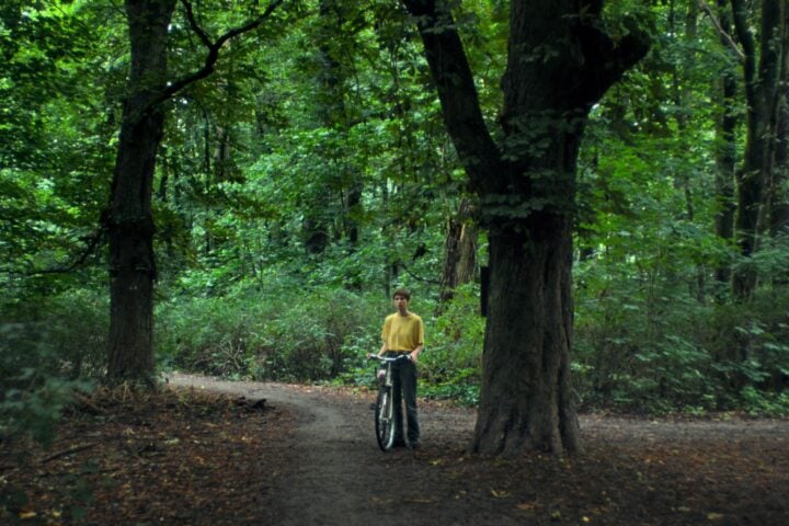 ‘My Wife Cries’ Review: Angela Schanelec’s Tricksy and Wry Relationship Drama