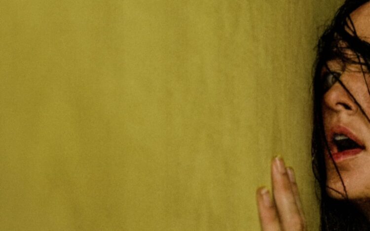 Backrooms Trailer: Renate Reinsve and Chiwetel Ejiofor Discover the Abyss in Kane Parsons’ Debut