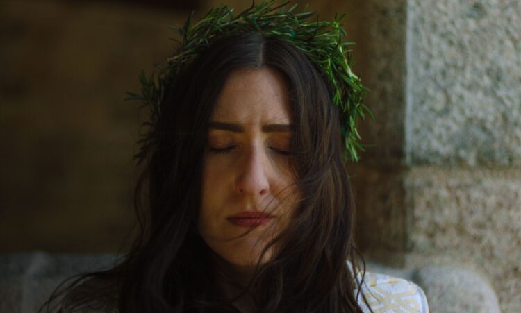 Revelations of Divine Love Review: A Charmingly Evocative Medieval Tale with Modern Resonance