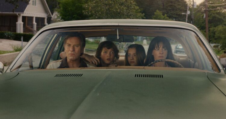 David Robert Mitchell Returns in First Trailer for The End of Oak Street