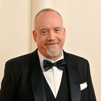 BOUTIQUE: Paul Giamatti Sets First Horror Role, an American Tourist Caught in an Eerie English Seaside Town