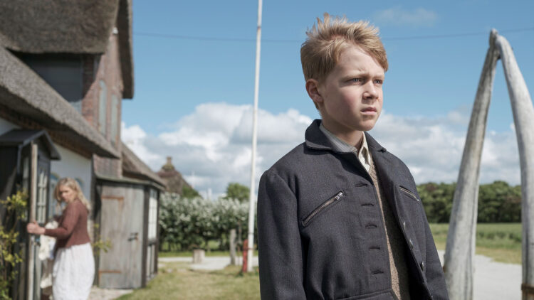 Amrum Review: Fatih Akin Examines the Insidiousness of Fascism Through Coming-of-Age Lens
