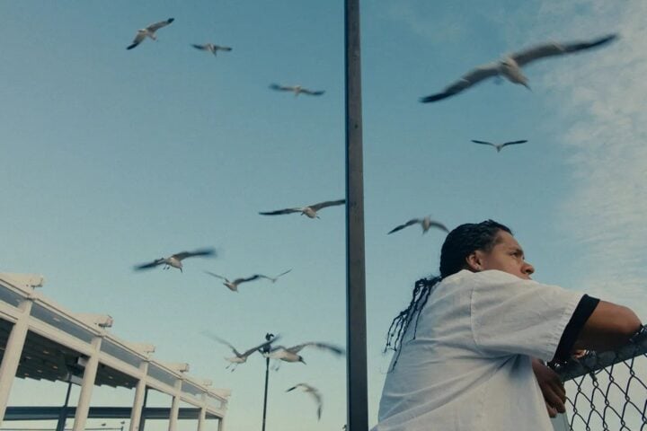 ‘Mad Bills to Pay’ Review: A Visceral Portrait of a Dominican Family’s Life in the Bronx