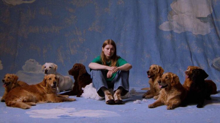 Cannes Review: Low Expectations Is an Accomplished and Bittersweet Debut