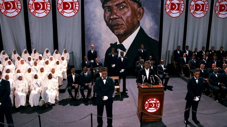 NYC Weekend Watch: 70mm Conspiracies, Immigrants, Spectres, Sherman’s March & More