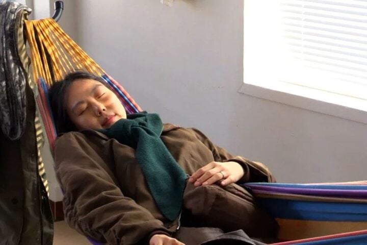 ‘Nowhere to Lay My Eyes’ Review: Hong Sang-soo’s Family Drama About Underestimating Others